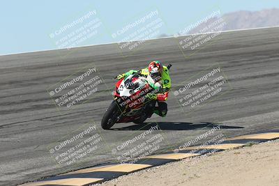 media/Oct-13-2025-Moto Forza (Mon) [[a66d839500]]/3-B Group/Session 2 (Bowl)/